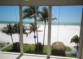 Sunset #301 - Beachfront condo